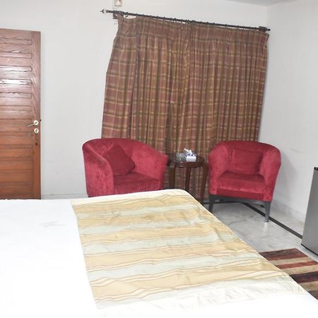Pyramid International Guest House اسلام اباد المظهر الخارجي الصورة